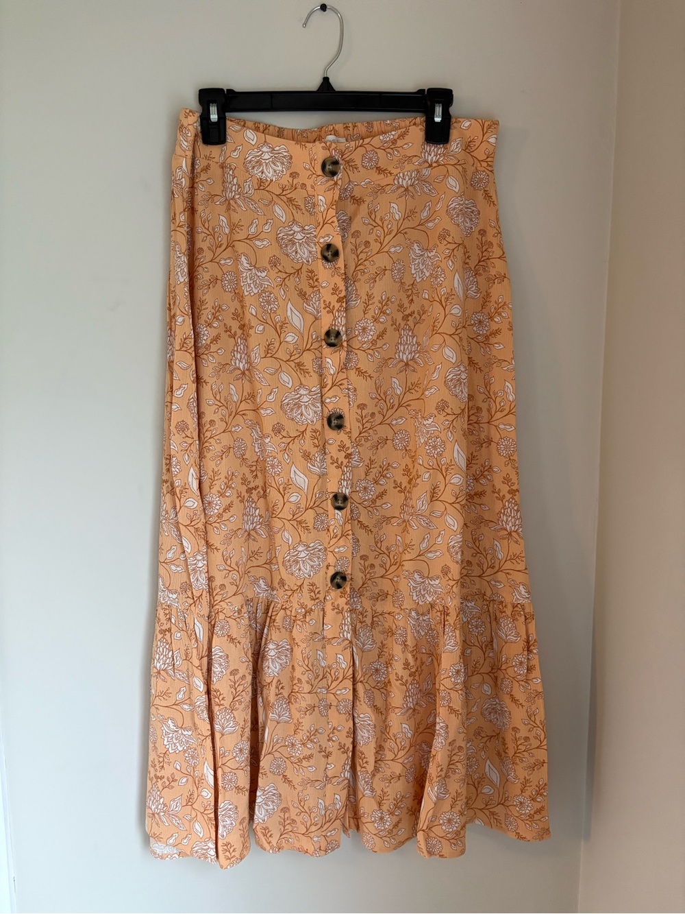NWOT Market & Spruce Peach Floral Button-Front Midi Skirt